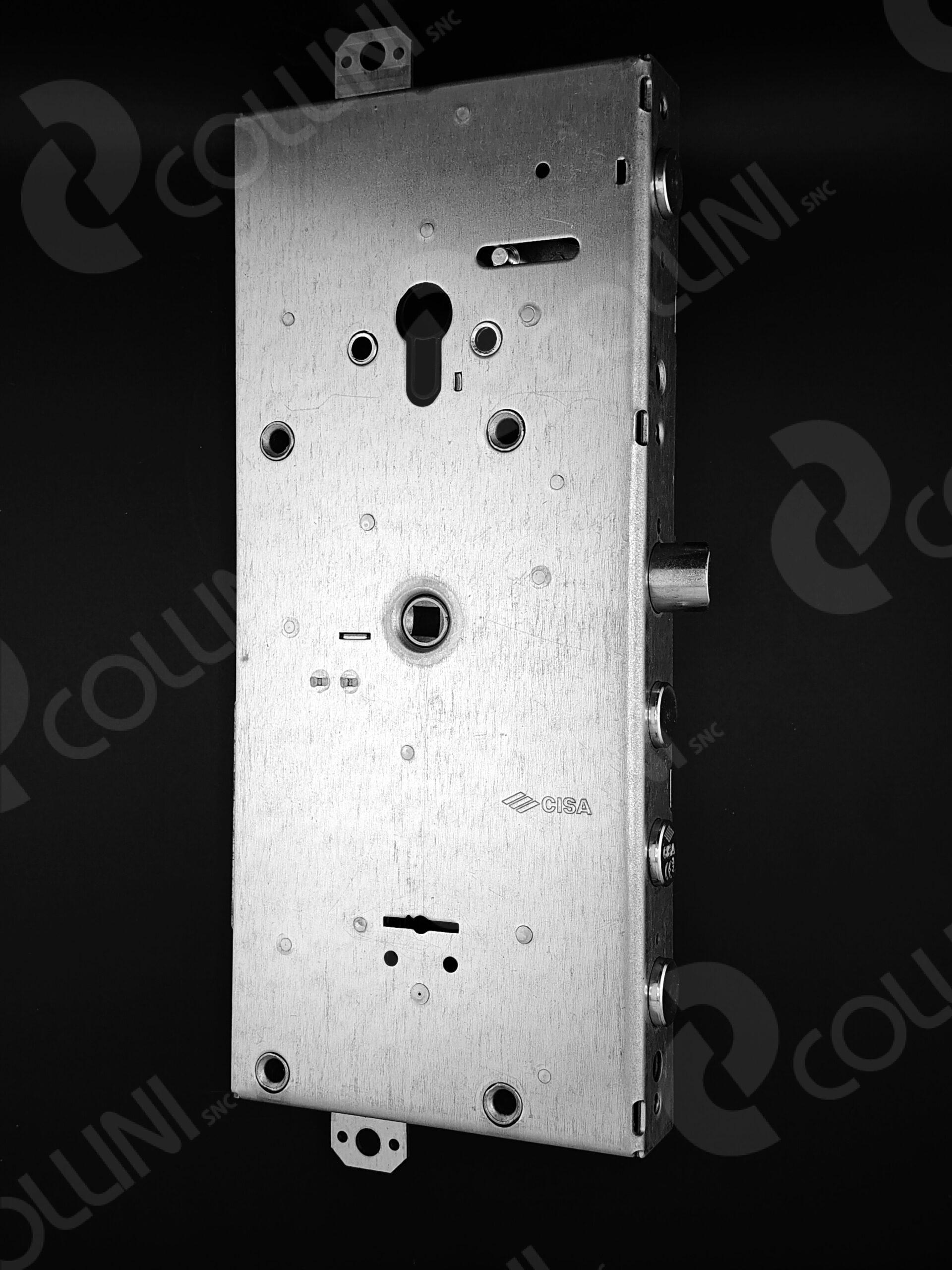 CISA Serratura a DM 3 Pistoni+Scrocco+Servizio