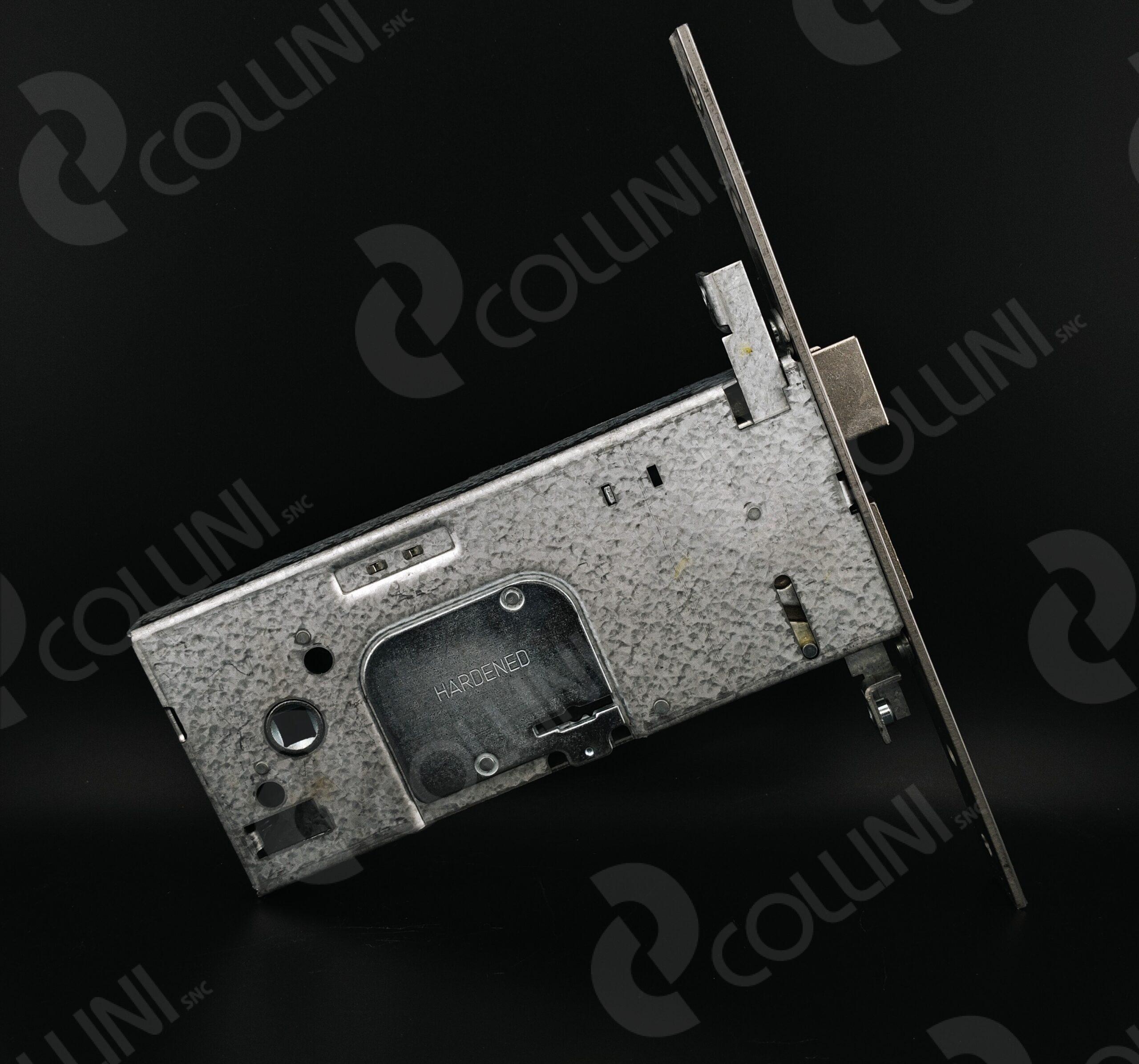 CISA Serratura da Infilare a DM Triplice(Catenaccio + Scrocco - Ent. 90) - immagine 3